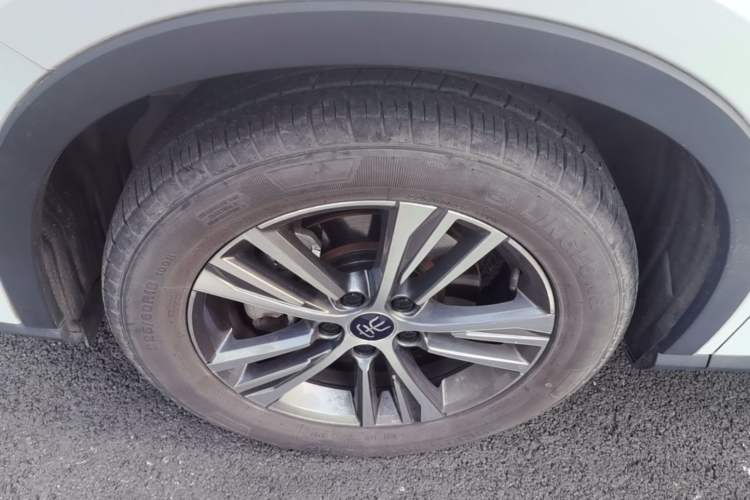 Used BYD Song Pro 2019 1.5T Automatic Luxury Model Left Front Wheel Hub