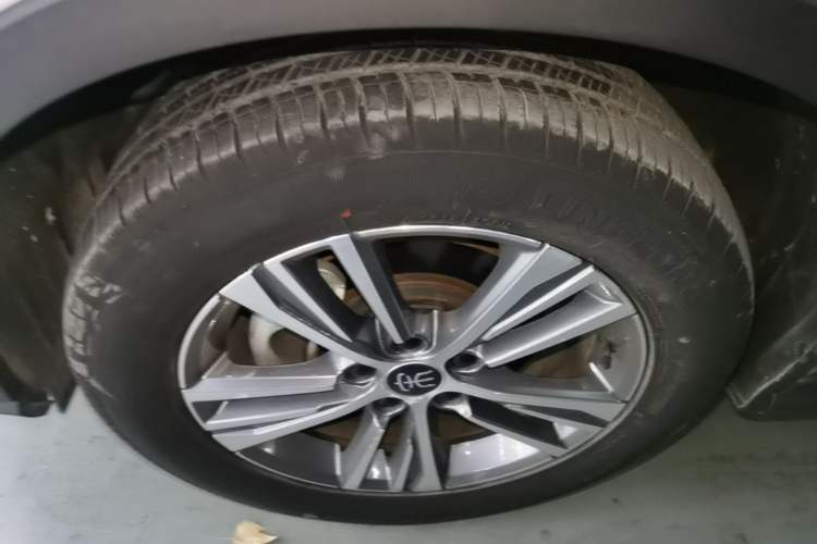 Used BYD Song Pro 2019 1.5T Automatic Elite Edition Left Front Wheel Hub