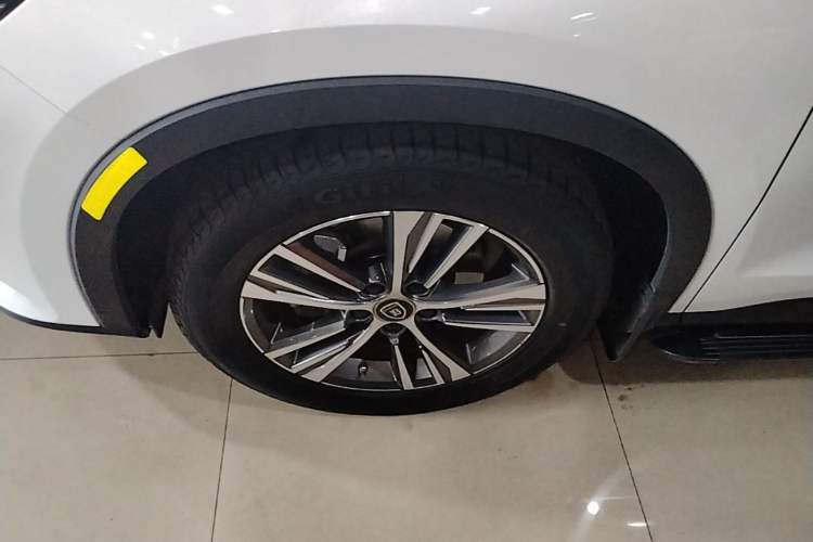 Used BYD Song Pro 2019 1.5T Automatic Elite Edition Left Front Wheel Hub