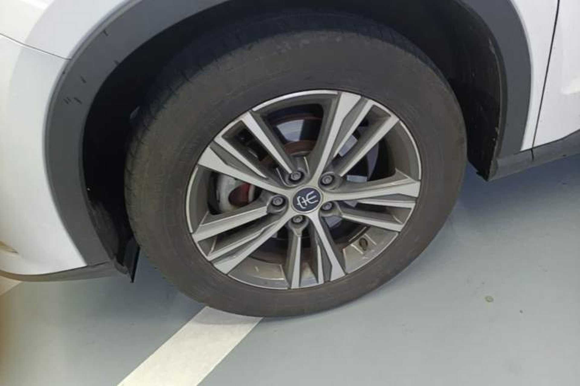Used BYD Song Pro 2019 1.5T Automatic Luxury Model Left Front Wheel Hub