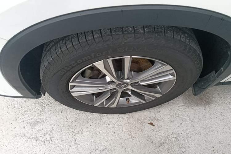 Used BYD Song Pro 2019 1.5T Automatic Elite Edition Left Front Wheel Hub
