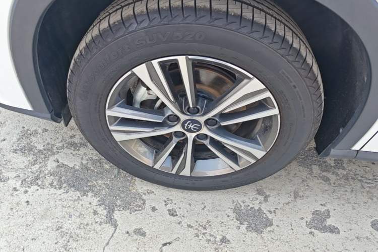 Used BYD Song Pro 2019 1.5T Automatic Elite Edition Left Front Wheel Hub