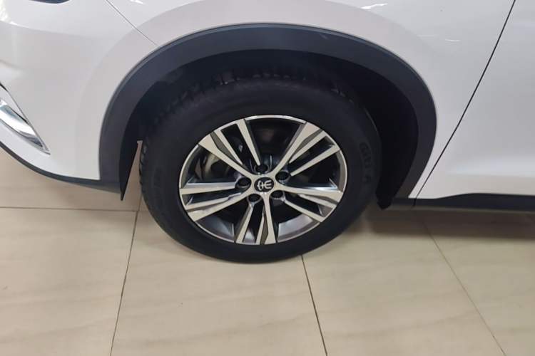 Used BYD Song Pro 2019 1.5T Automatic Elite Edition Left Front Wheel Hub