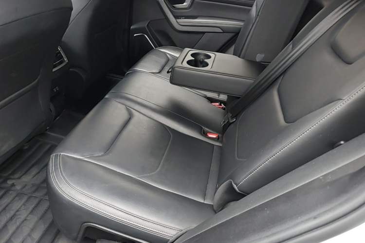 Used BYD Song Pro 2019 1.5T Automatic Elite Edition Left Rear Seat