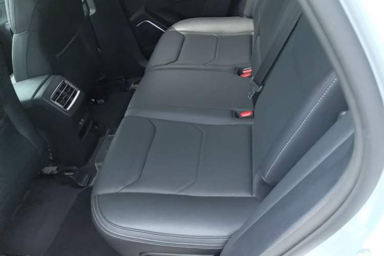 Used BYD Song Pro 2019 1.5T Automatic Prestige Model Left Rear Seat