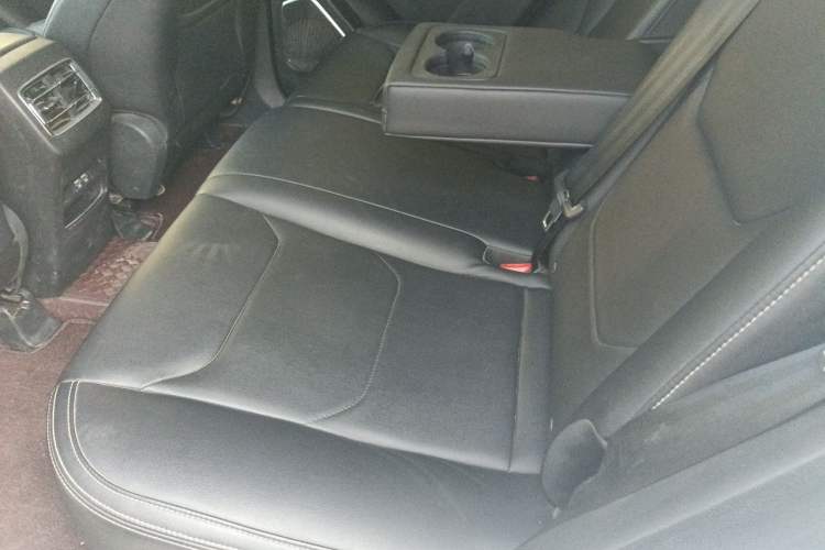 Used BYD Song Pro 2019 1.5T Automatic Luxury Model Left Rear Seat