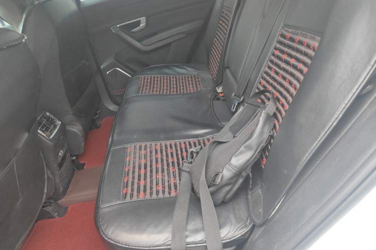 Used BYD Song Pro 2019 1.5T Automatic Luxury Model Left Rear Seat