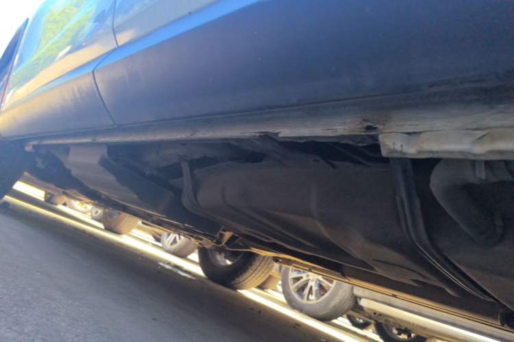 Used BYD Song Pro 2019 1.5T Automatic Luxury Model Left Side Sill