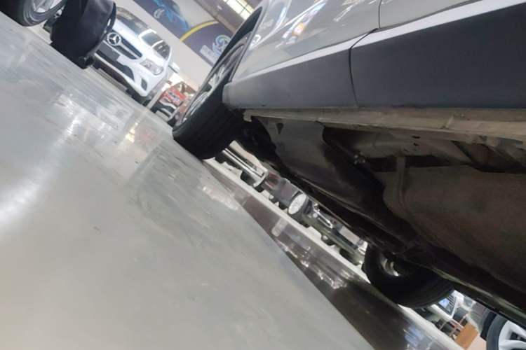 Used BYD Song Pro 2019 1.5T Automatic Luxury Model Left Side Sill