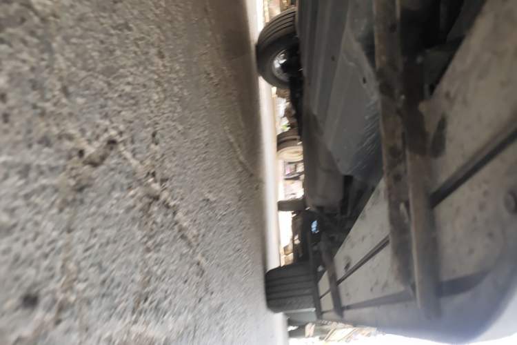 Used BYD Song Pro 2019 1.5T Automatic Elite Edition Left Side Sill