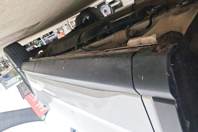 Used BYD Song Pro 2019 1.5T Automatic Elite Edition Left Side Sill
