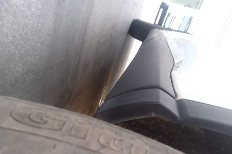 Used BYD Song Pro 2019 1.5T Automatic Elite Edition Left Side Sill