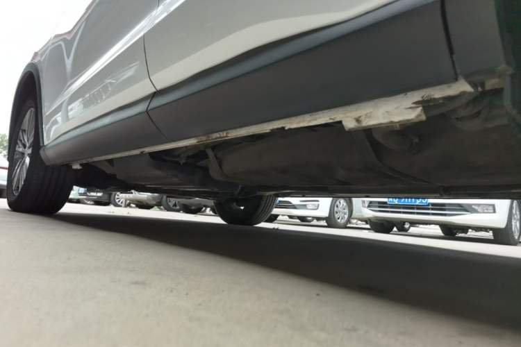 Used BYD Song Pro 2019 1.5T Automatic Luxury Model Left Side Sill
