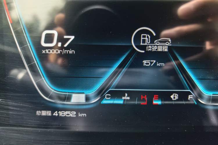 Used BYD Song Pro 2019 1.5T Automatic Elite Edition Odometer Close Up