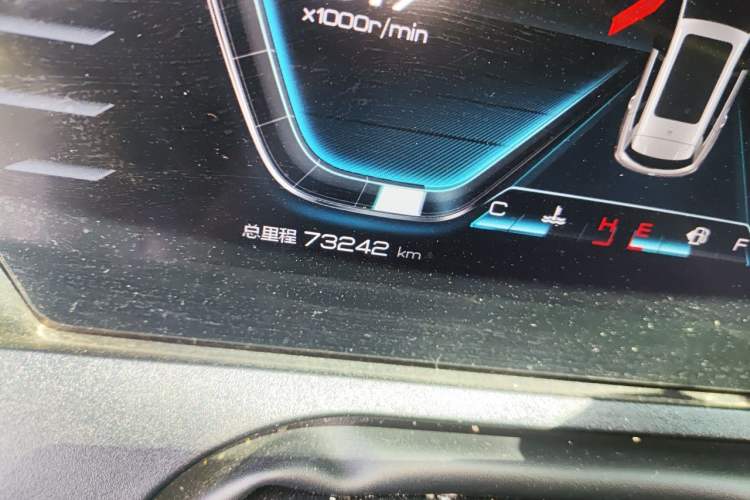 Used BYD Song Pro 2019 1.5T Automatic Luxury Model Odometer Close Up