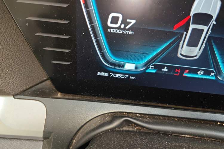 Used BYD Song Pro 2019 1.5T Automatic Luxury Model Odometer Close Up