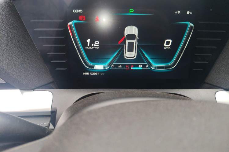 Used BYD Song Pro 2019 1.5T Automatic Elite Edition Odometer Close Up