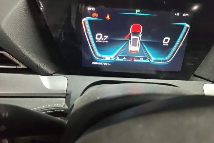Used BYD Song Pro 2019 1.5T Automatic Luxury Model Odometer Close Up