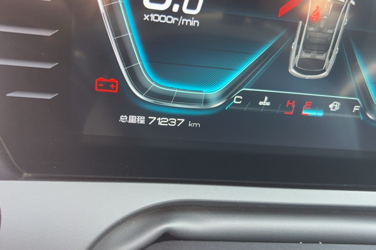 Used BYD Song Pro 2019 1.5T Automatic Elite Edition Odometer Close Up