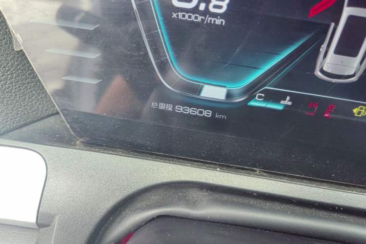 Used BYD Song Pro 2019 1.5T Automatic Elite Edition Odometer Close Up
