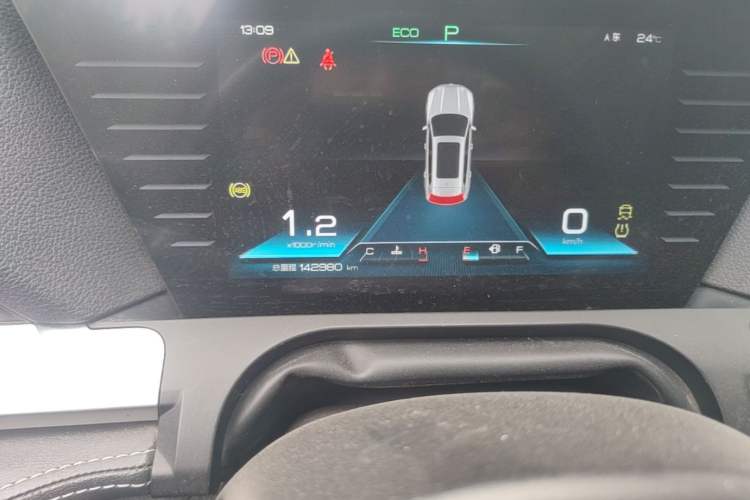 Used BYD Song Pro 2019 1.5T Automatic Luxury Model Odometer Close Up