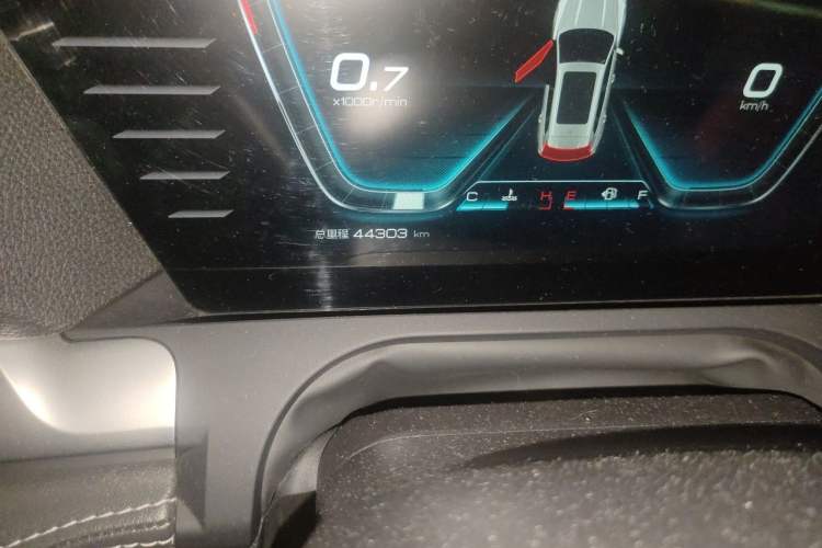 Used BYD Song Pro 2019 1.5T Automatic Luxury Model Odometer Close Up