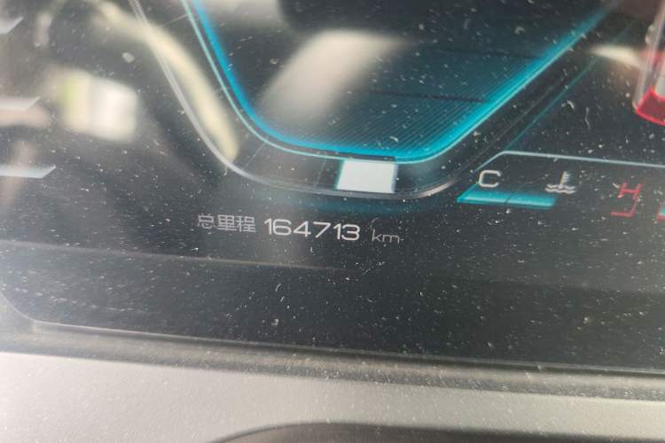 Used BYD Song Pro 2019 1.5T Automatic Elite Edition Odometer Close Up