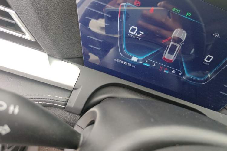 Used BYD Song Pro 2019 1.5T Automatic Luxury Model Odometer Close Up