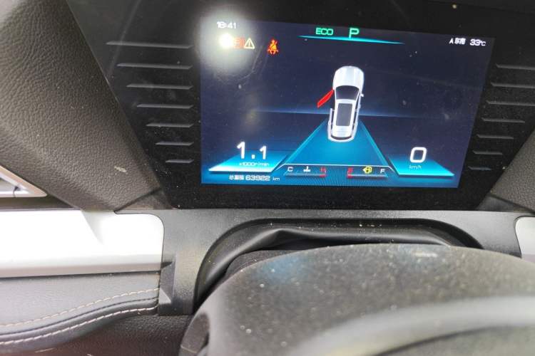 Used BYD Song Pro 2019 1.5T Automatic Elite Edition Odometer Close Up