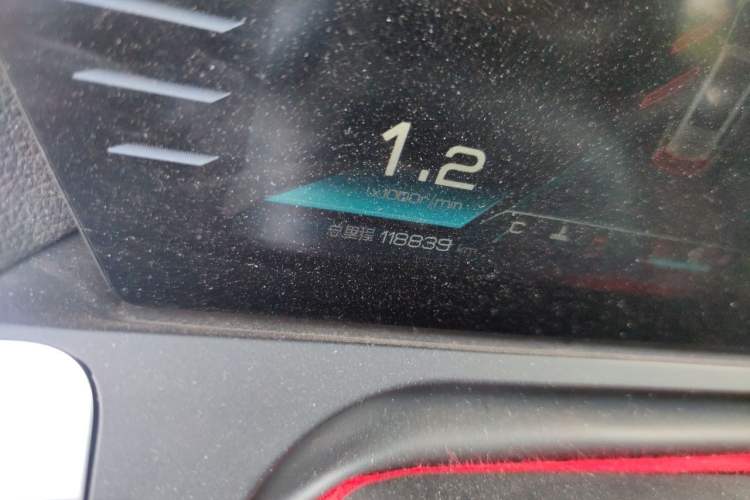 Used BYD Song Pro 2019 1.5T Automatic Prestige Model Odometer Close Up