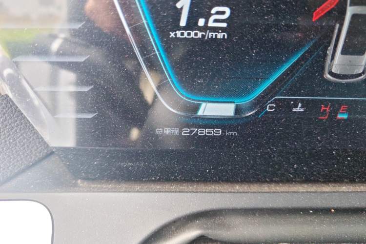 Used BYD Song Pro 2019 1.5T Automatic Luxury Model Odometer Close Up