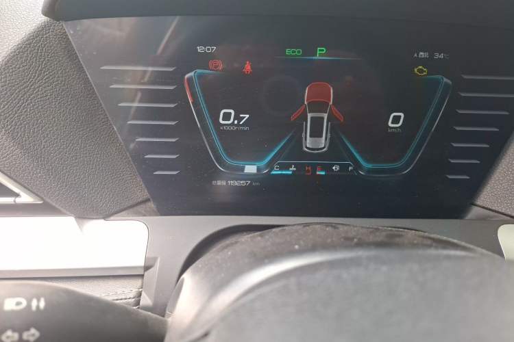 Used BYD Song Pro 2019 1.5T Automatic Elite Edition Odometer Close Up