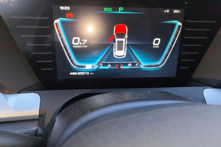Used BYD Song Pro 2019 1.5T Automatic Elite Edition Odometer Close Up