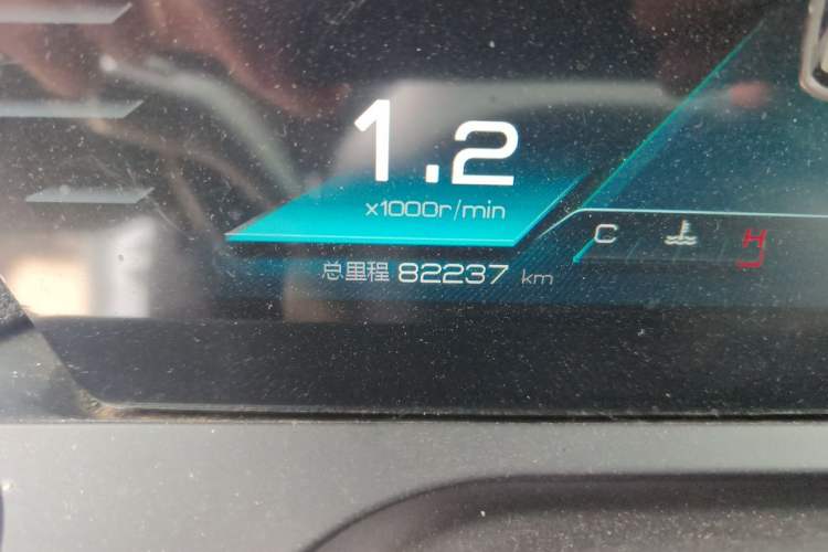 Used BYD Song Pro 2019 1.5T Automatic Prestige Model Odometer Close Up