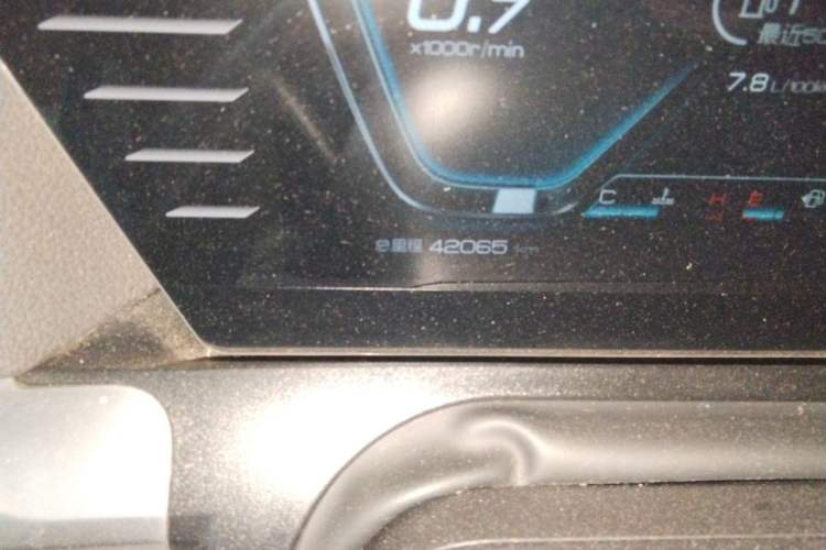 Used BYD Song Pro 2019 1.5T Automatic Luxury Model Odometer Close Up
