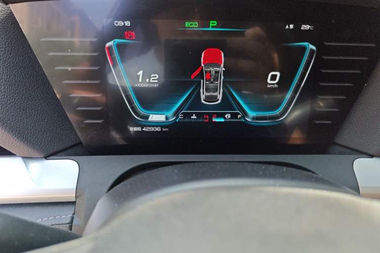 Used BYD Song Pro 2019 1.5T Automatic Luxury Model Odometer Close Up