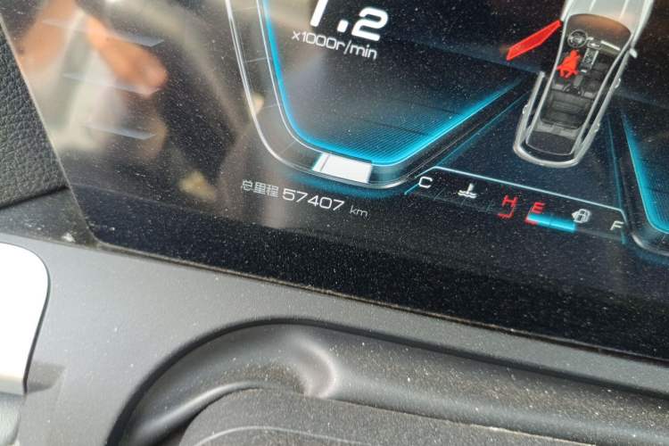 Used BYD Song Pro 2019 1.5T Automatic Prestige Model Odometer Close Up