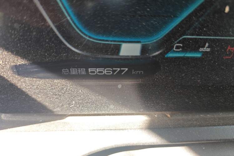 Used BYD Song Pro 2019 1.5T Automatic Luxury Model Odometer Close Up
