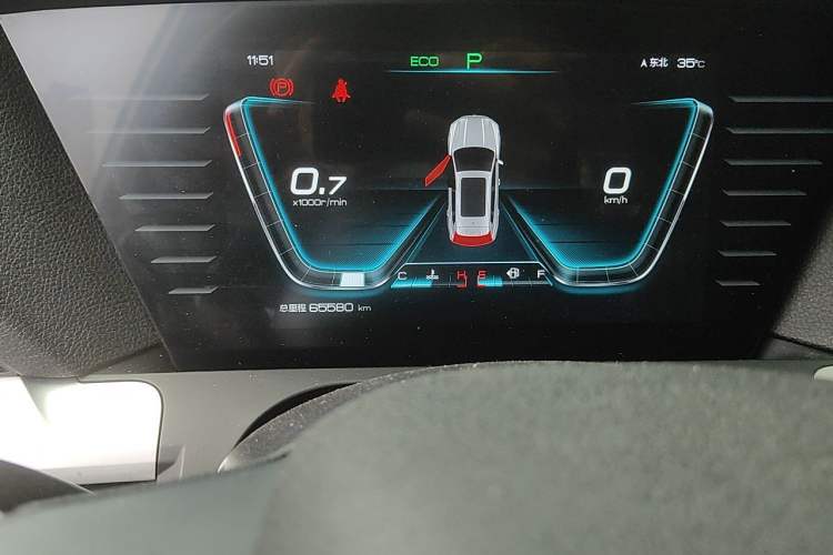 Used BYD Song Pro 2019 1.5T Automatic Luxury Model Odometer Close Up