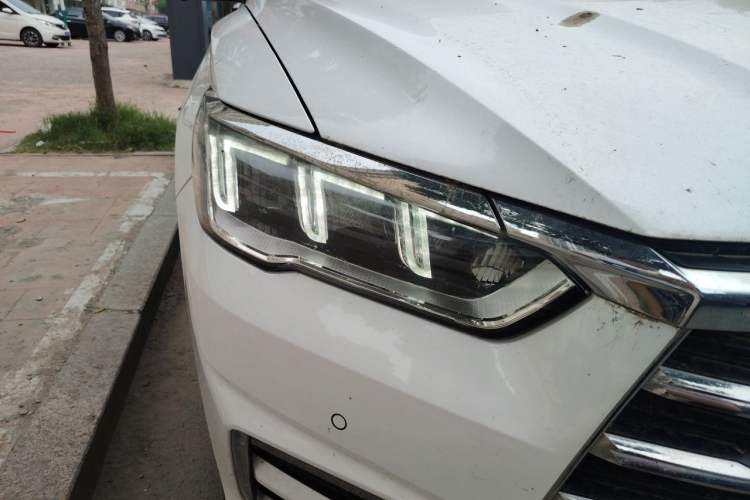 Used BYD Song Pro 2019 1.5T Automatic Prestige Model Right Front Headlight