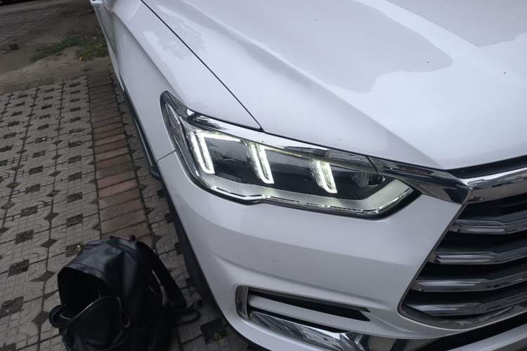 Used BYD Song Pro 2019 1.5T Automatic Elite Edition Right Front Headlight