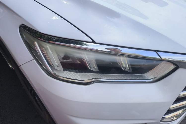 Used BYD Song Pro 2019 1.5T Automatic Elite Edition Right Front Headlight