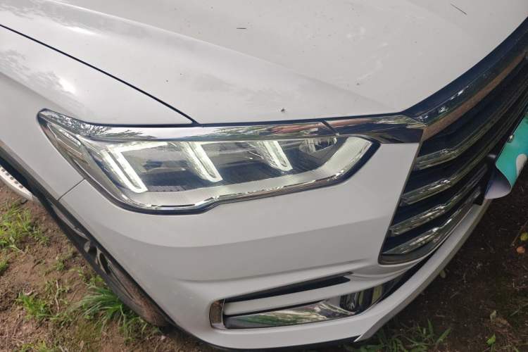 Used BYD Song Pro 2019 1.5T Automatic Elite Edition Right Front Headlight