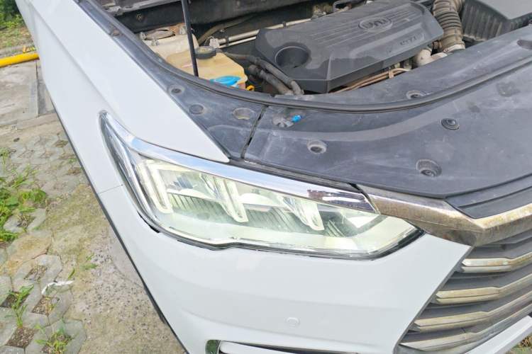 Used BYD Song Pro 2019 1.5T Automatic Elite Edition Right Front Headlight