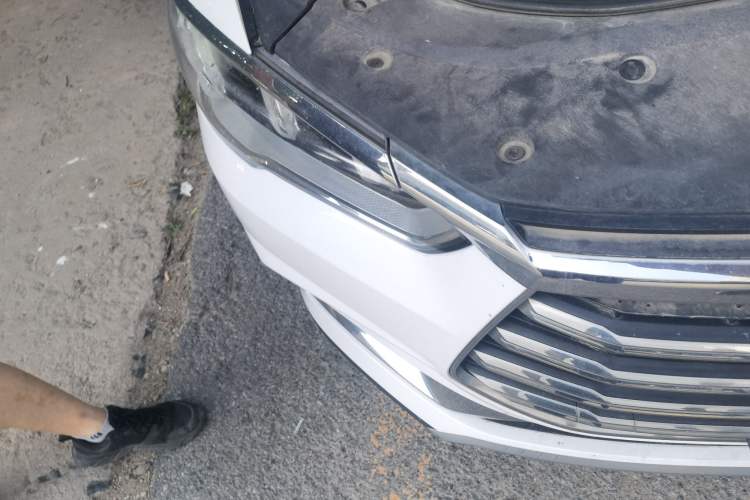 Used BYD Song Pro 2019 1.5T Automatic Elite Edition Right Front Headlight