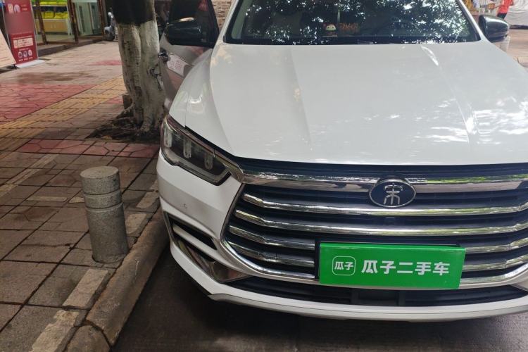 Used BYD Song Pro 2019 1.5T Automatic Luxury Model Right Front Headlight