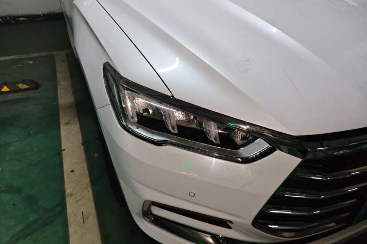 Used BYD Song Pro 2019 1.5T Automatic Luxury Model Right Front Headlight