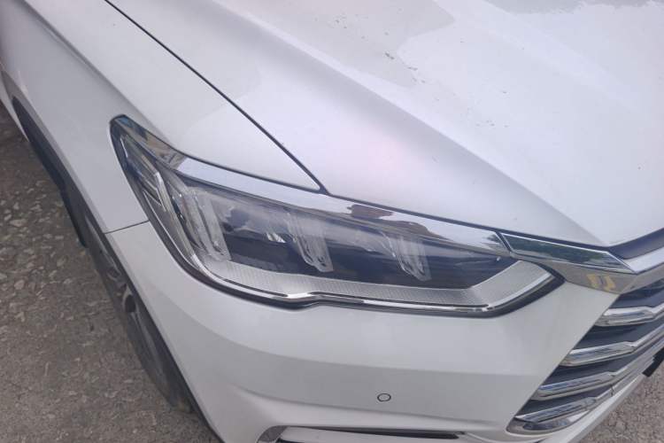 Used BYD Song Pro 2019 1.5T Automatic Luxury Model Right Front Headlight