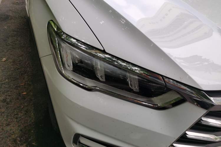 Used BYD Song Pro 2019 1.5T Automatic Elite Edition Right Front Headlight