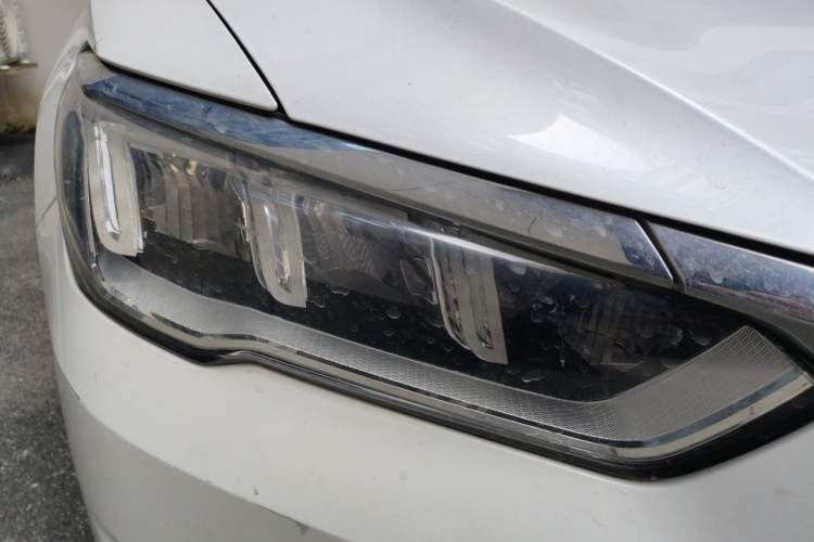 Used BYD Song Pro 2019 1.5T Automatic Elite Edition Right Front Headlight